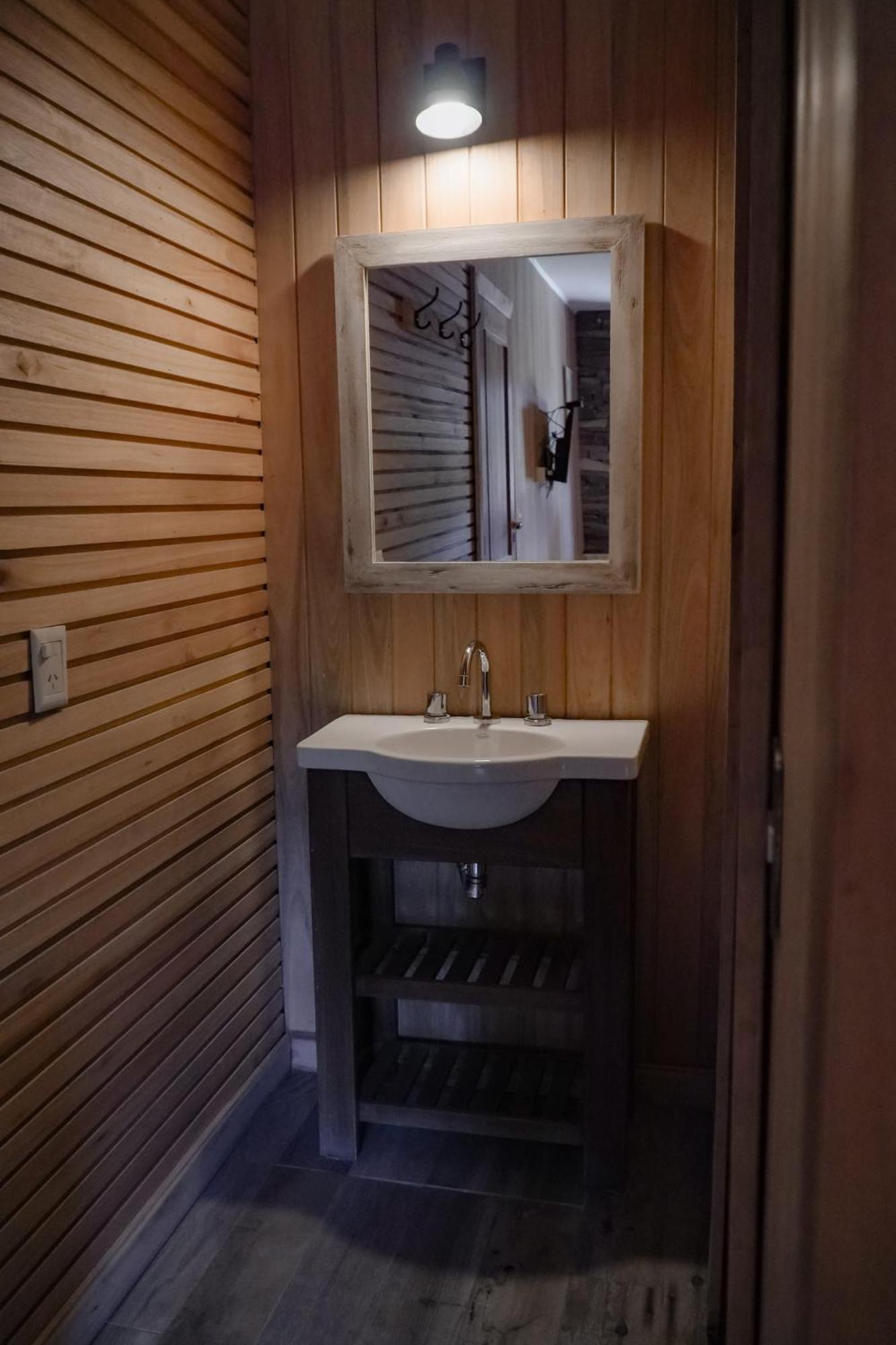 Hosteria Las Cumbres Вилья-ла-Ангостура Экстерьер фото